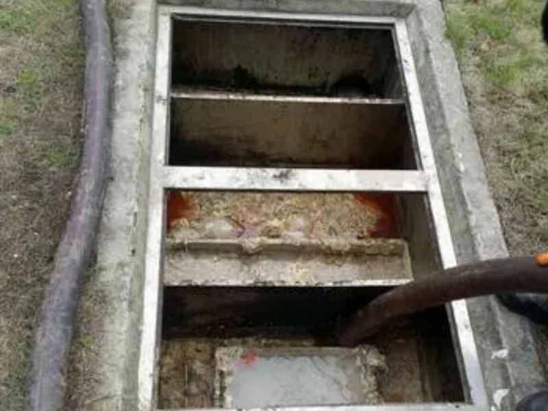 亭湖隔油池清理